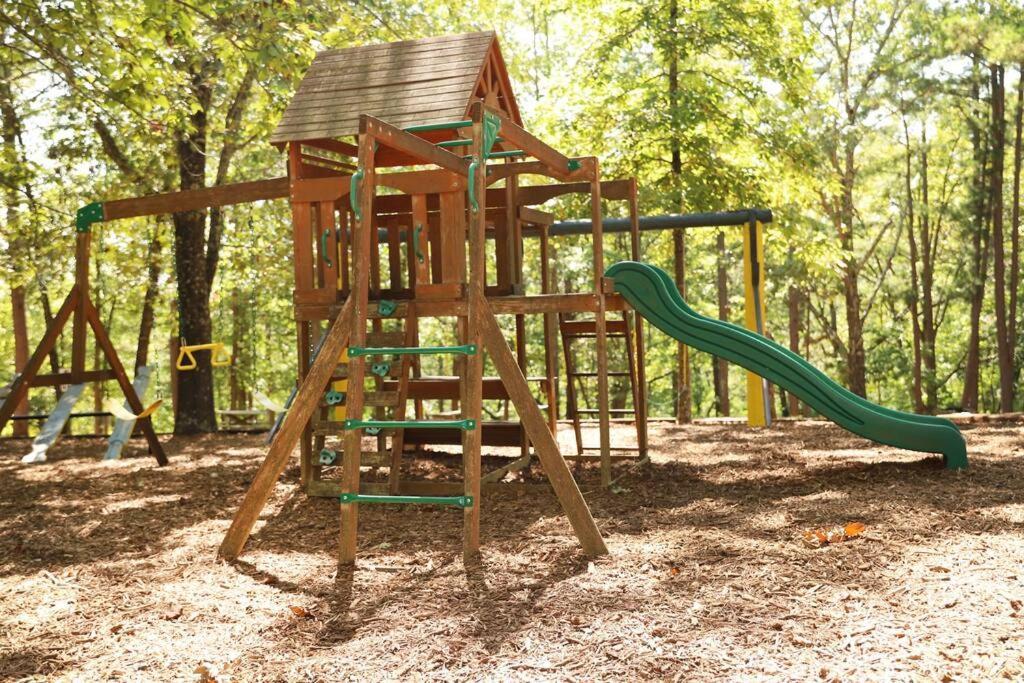 3 Bedroom Vacation Home Next To Silver Dollar City ブランソン エクステリア 写真